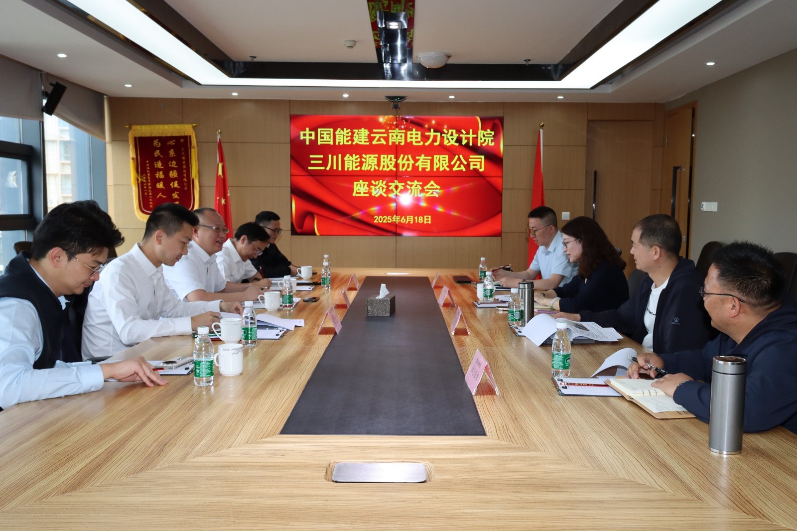 1750384422810519Zfi6.jpg 1750384422810519Zfi6.jpg